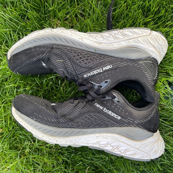 New Balance 860 Black Runners Size 8 - Picture 4 of 7